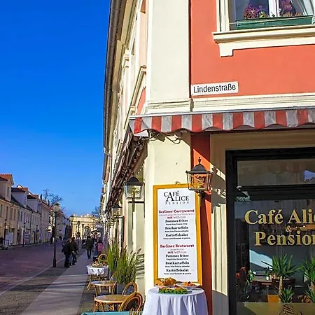 Cafe Alice & Gmbh * Potsdam