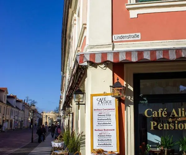 旅馆 Cafe Alice & Gmbh