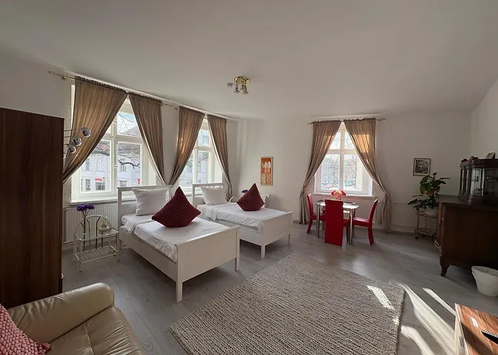 Cafe Alice & Gmbh 波茨坦